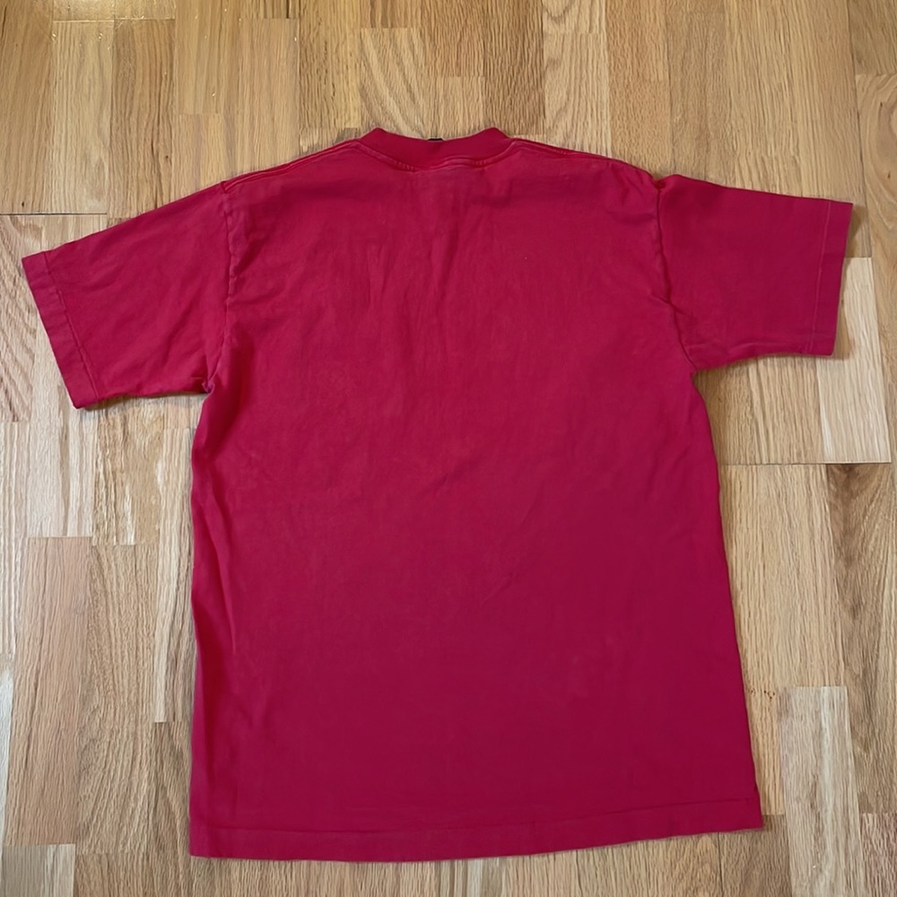 Vintage Mickey Unlimited Donald Duck Embroidered Red Pocket T Shirt Medium - Picture 2 of 7